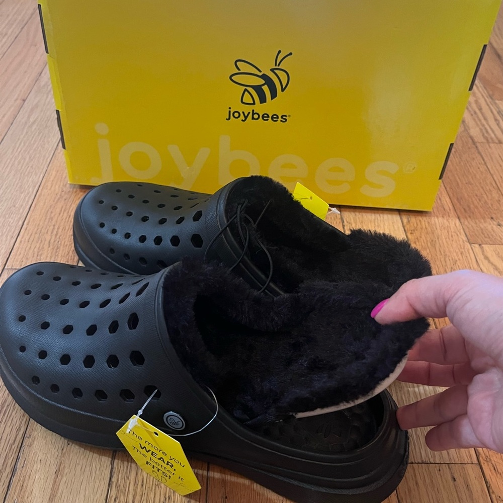 NWT Joybees